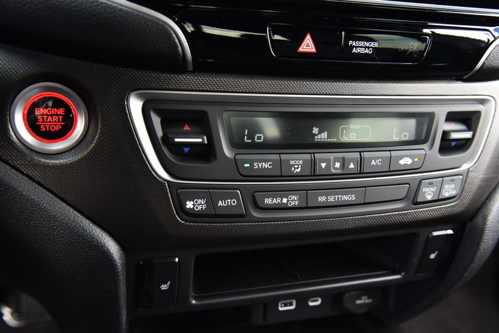 Honda Ridgeline Vehicle Image 18