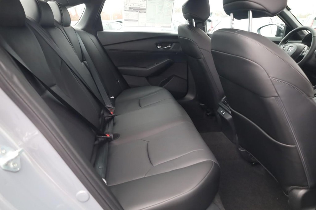 Honda Accord Hybrid Vehicle Image 21