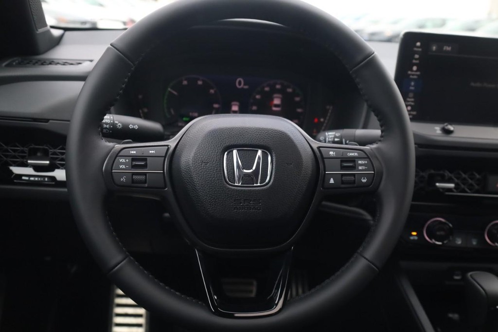 Honda Accord Hybrid Vehicle Image 08