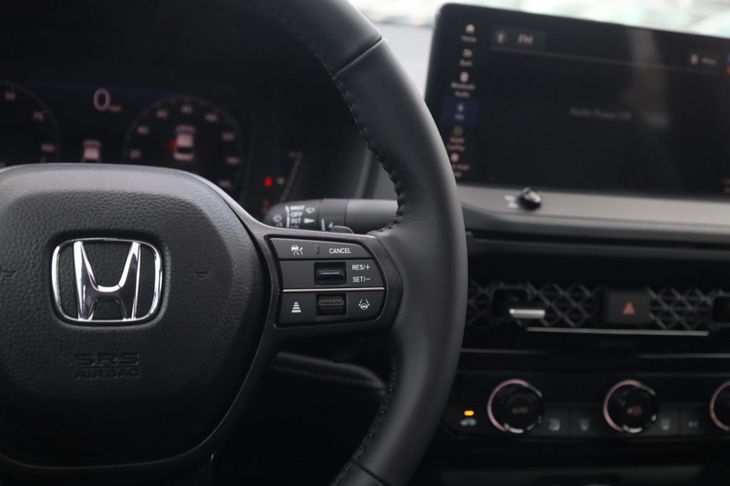 Honda Accord Hybrid Vehicle Image 09