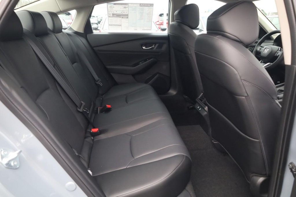 Honda Accord Hybrid Vehicle Image 21