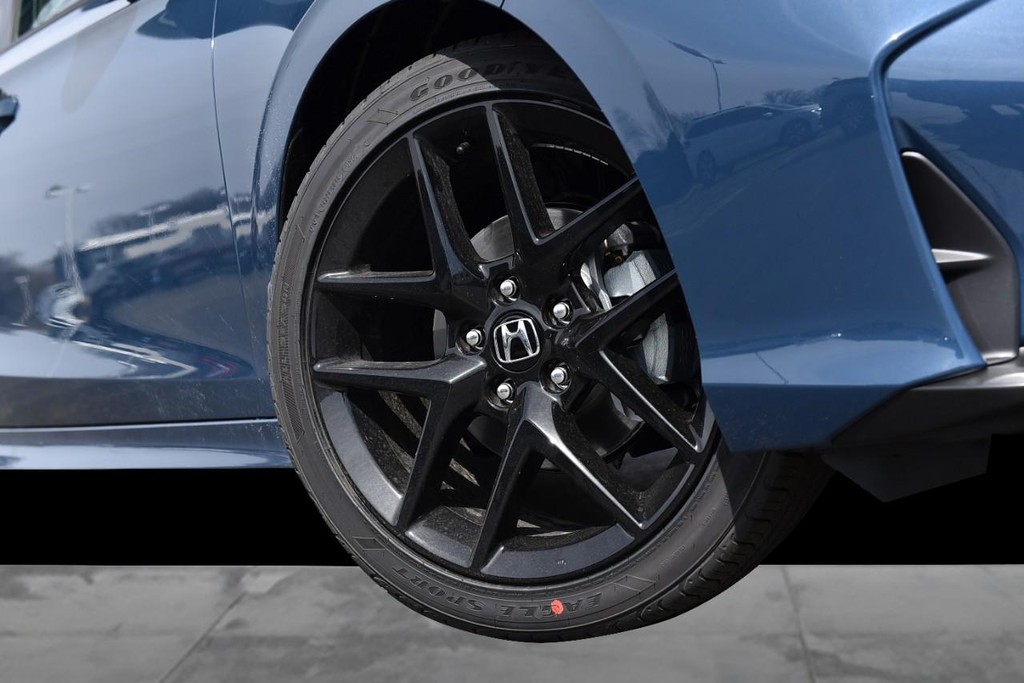 Honda Civic Sedan Vehicle Image 03