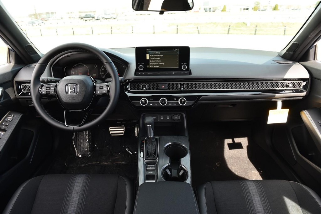 Honda Civic Sedan Vehicle Image 07