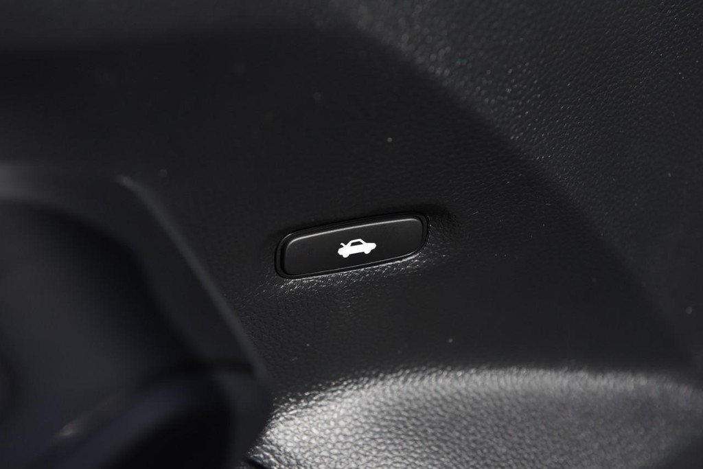 Honda Civic Sedan Vehicle Image 09