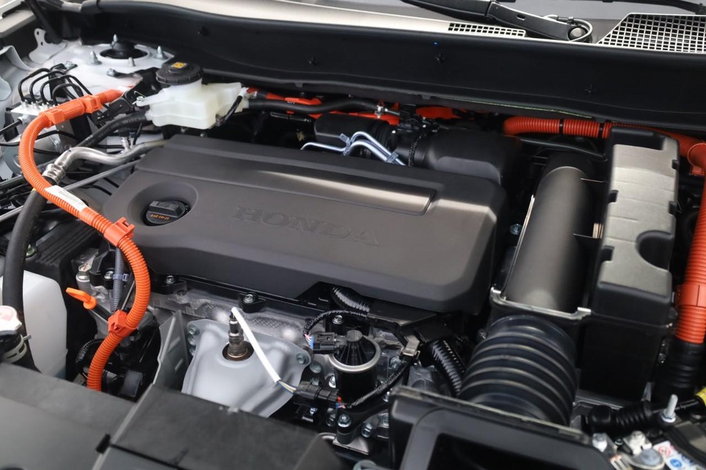 Honda CR-V Hybrid Vehicle Full-screen Gallery Image 22