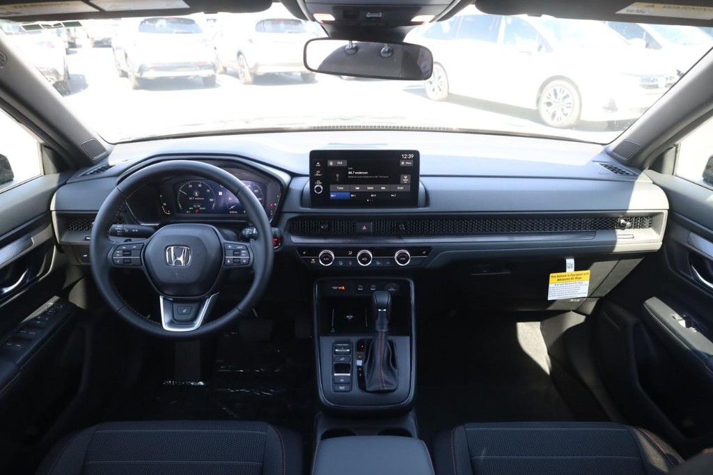 Honda CR-V Hybrid Vehicle Image 07