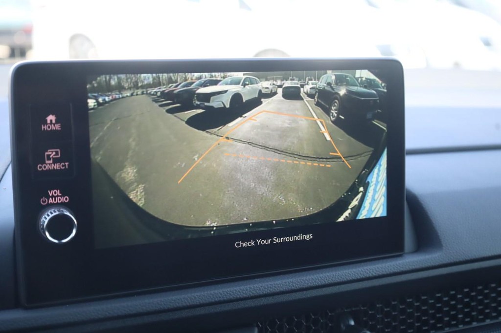 Honda CR-V Hybrid Vehicle Image 15