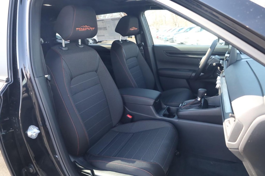 Honda CR-V Hybrid Vehicle Image 20