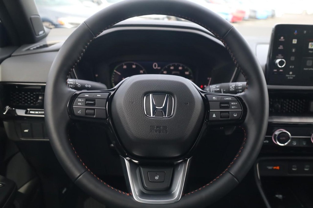 Honda CR-V Hybrid Vehicle Full-screen Gallery Image 7