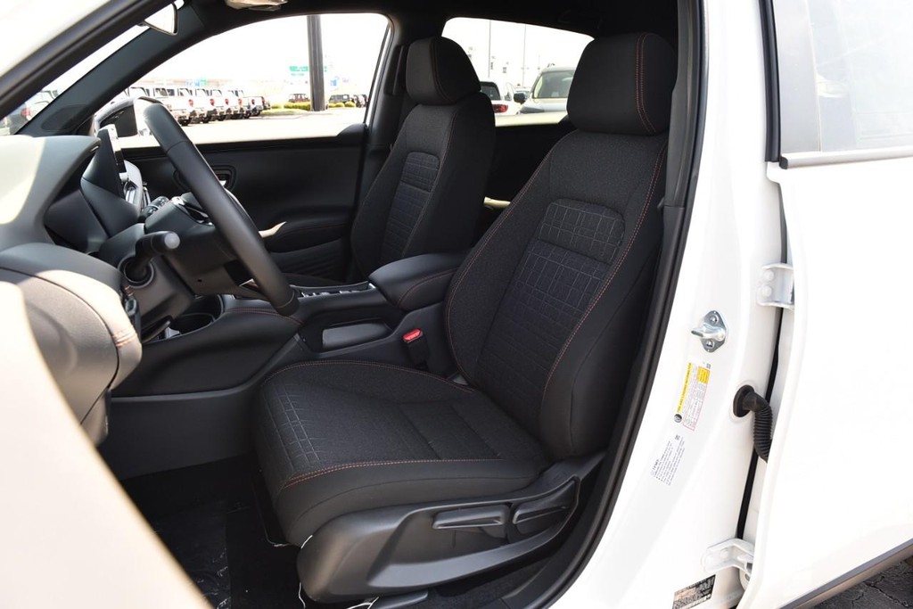 Honda HR-V Vehicle Image 22