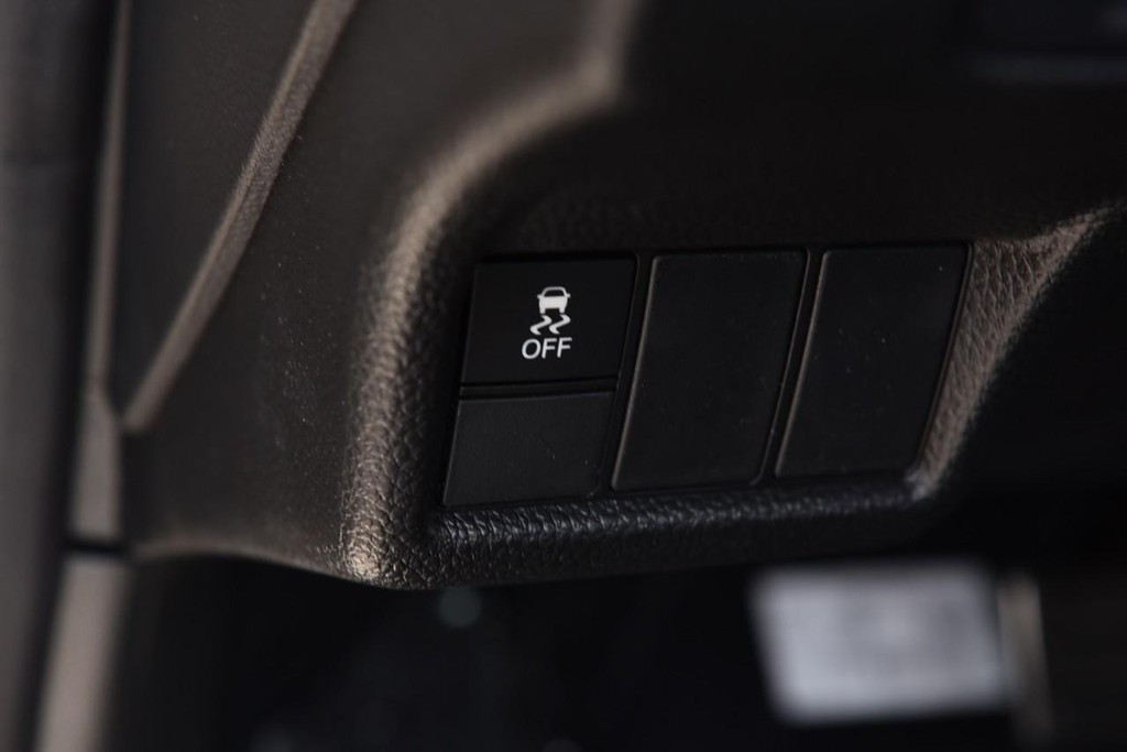 Honda Civic Hatchback Vehicle Image 10