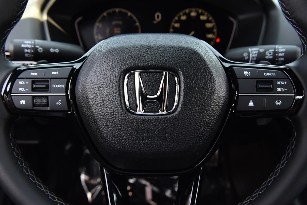 Honda Civic Hatchback Vehicle Image 19