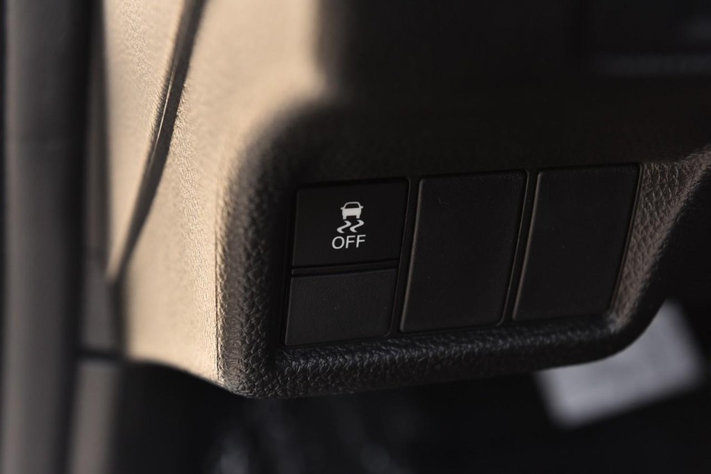 Honda Civic Hatchback Vehicle Image 10