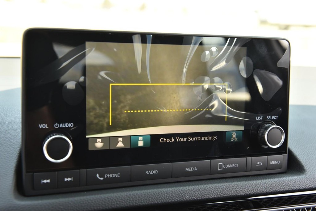 Honda Civic Hatchback Vehicle Image 13