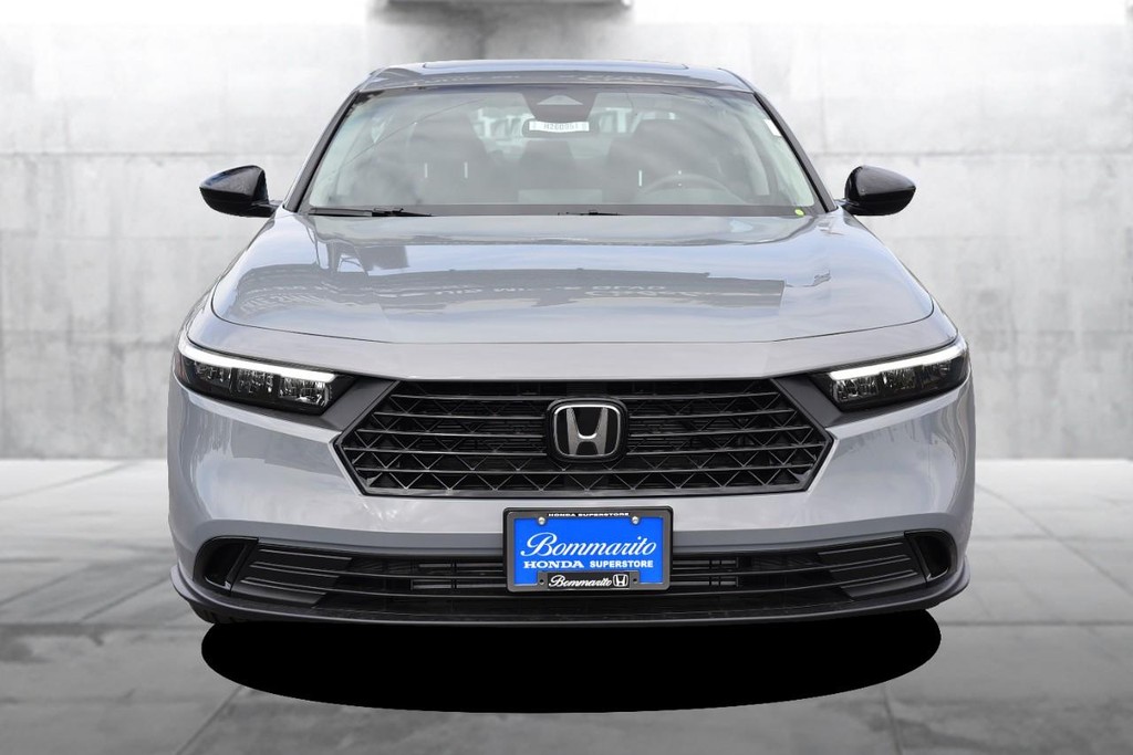 Honda Accord Sedan Vehicle Image 04