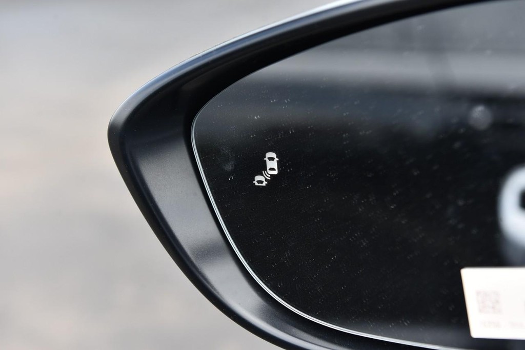 Honda Accord Sedan Vehicle Image 09