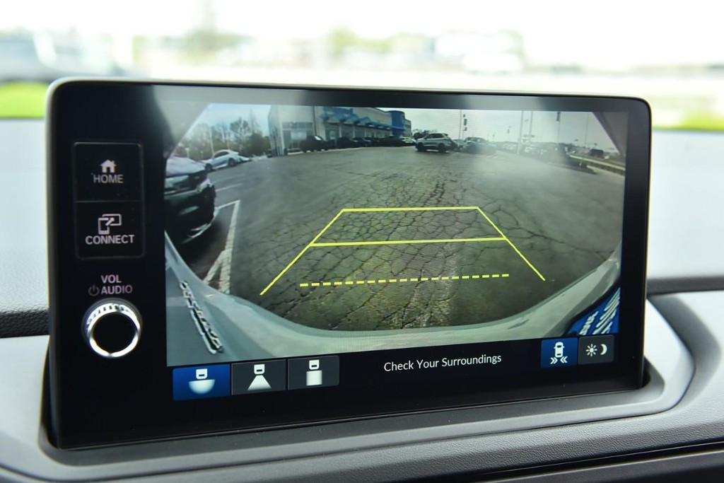 Honda Accord Sedan Vehicle Image 11