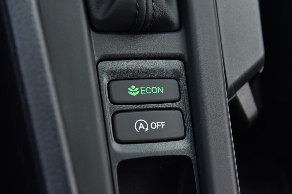 Honda Accord Sedan Vehicle Image 17