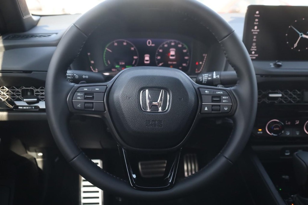 Honda Accord Hybrid Vehicle Image 08