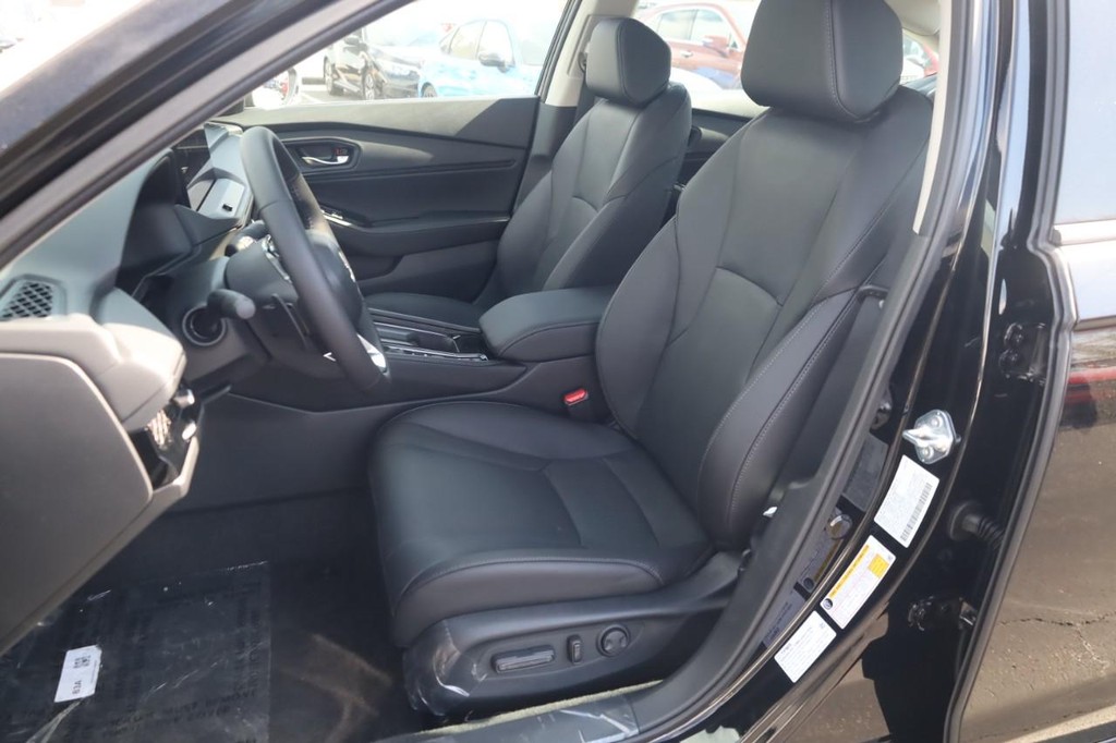 Honda Accord Hybrid Vehicle Image 19
