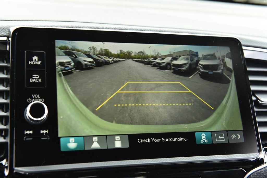 Honda Ridgeline Vehicle Image 15