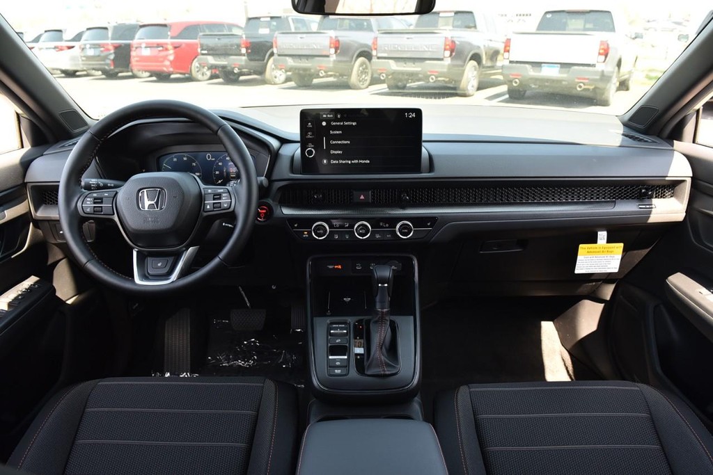 Honda CR-V Hybrid Vehicle Image 07