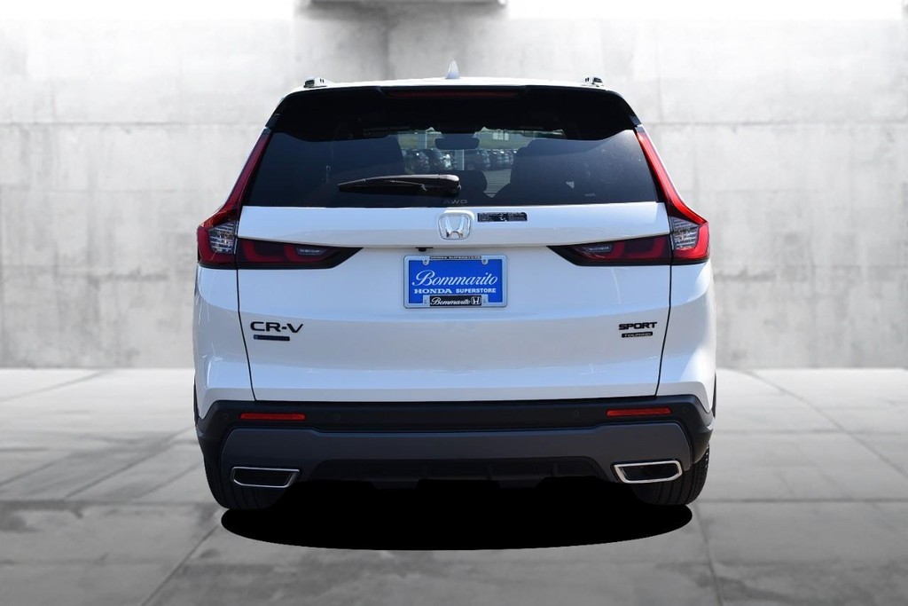 Honda CR-V Hybrid Vehicle Full-screen Gallery Image 6