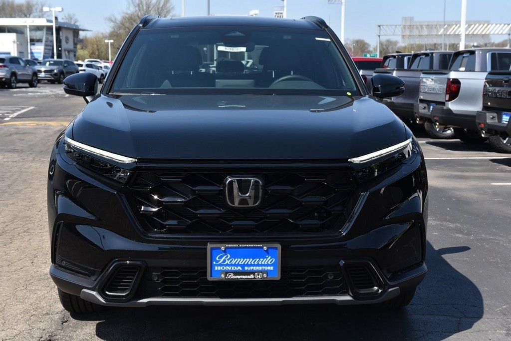 Honda CR-V Hybrid Vehicle Full-screen Gallery Image 4