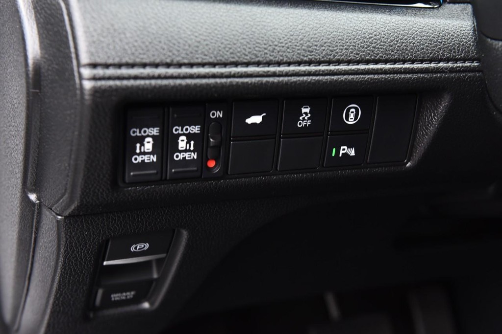 Honda Odyssey Vehicle Image 11