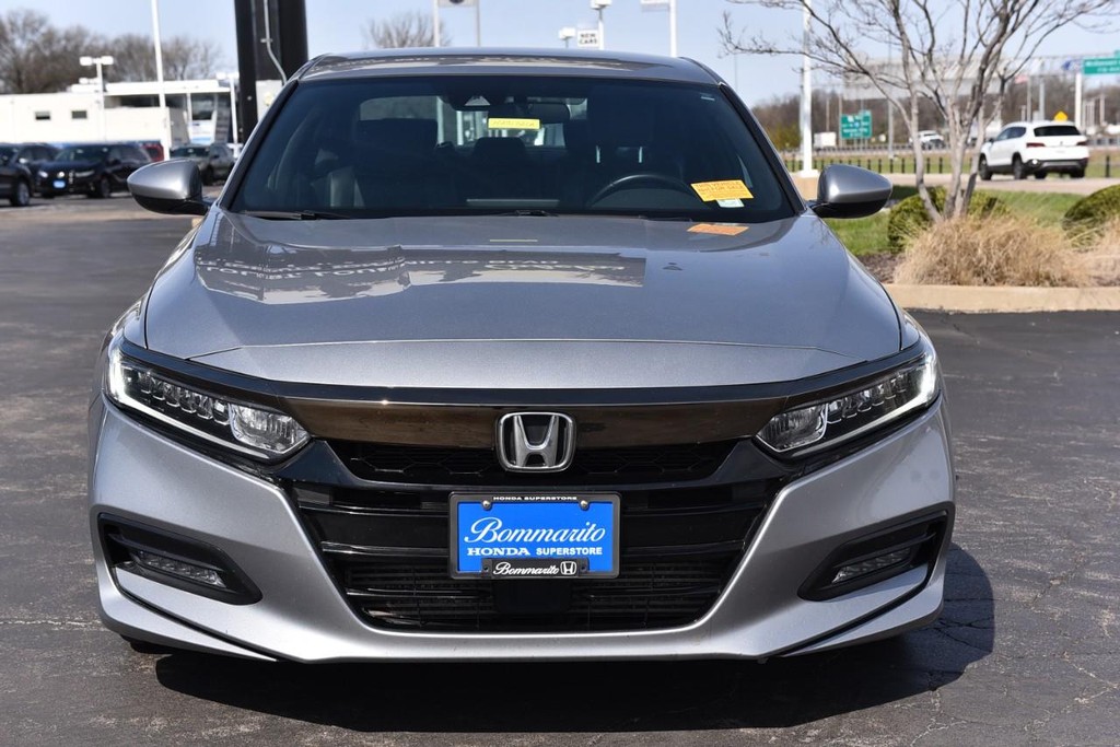 Honda Accord Sedan Vehicle Image 04