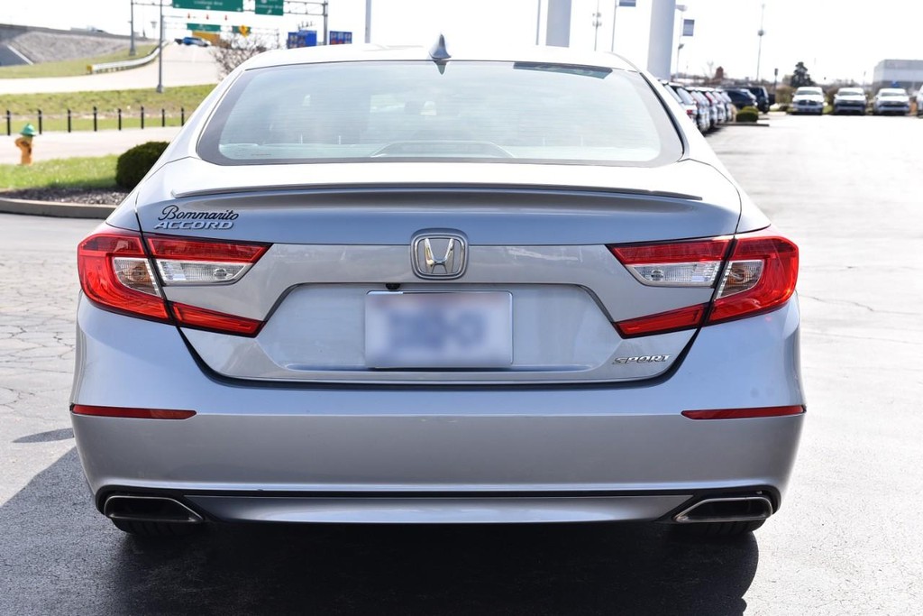 Honda Accord Sedan Vehicle Image 06