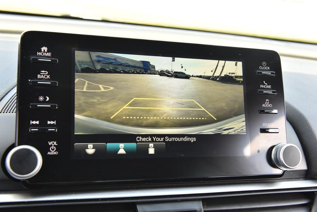 Honda Accord Sedan Vehicle Image 12