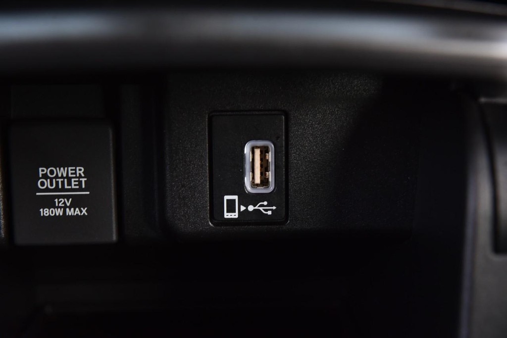 Honda Accord Sedan Vehicle Image 15