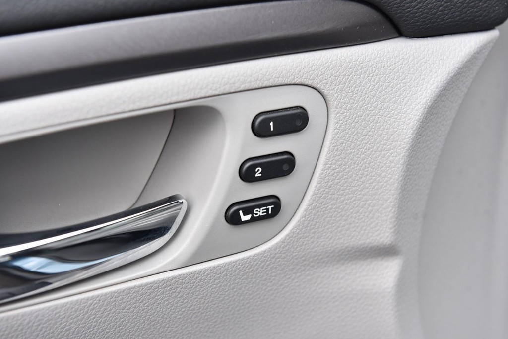 Honda Pilot Vehicle Image 10