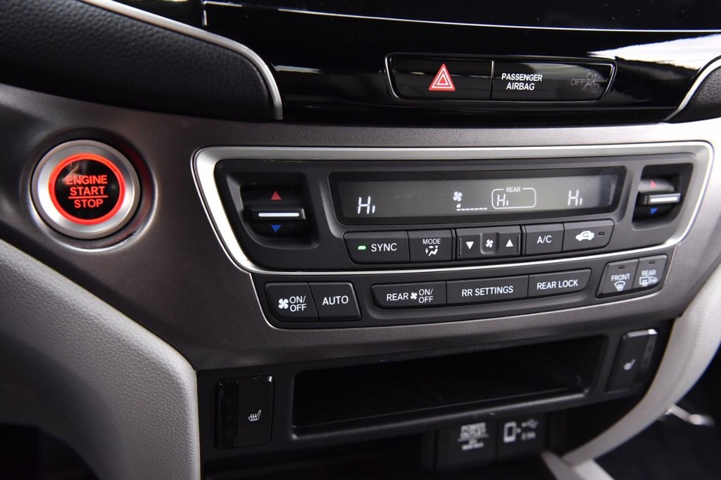 Honda Pilot Vehicle Image 17