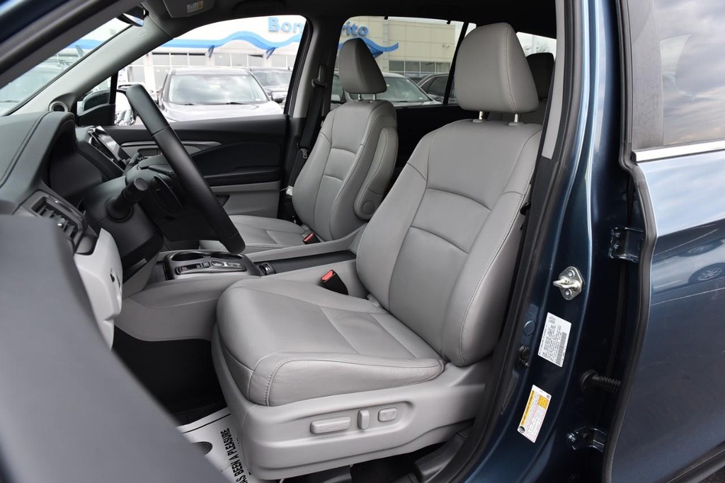 Honda Pilot Vehicle Image 23