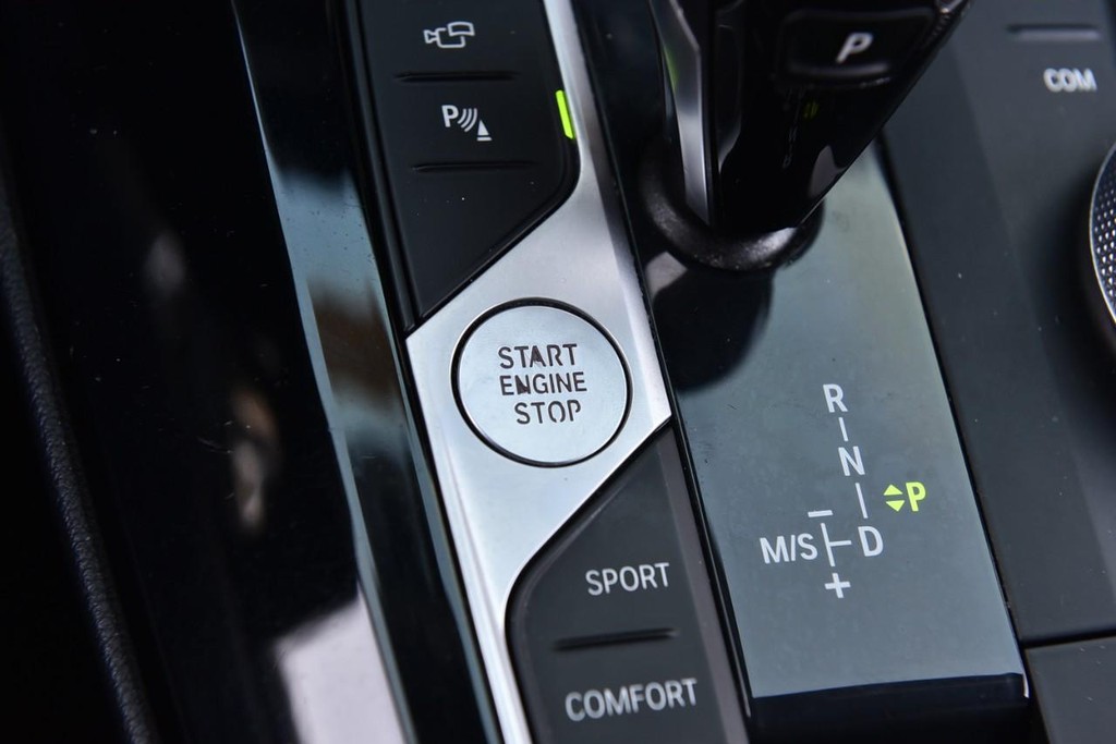 BMW X3 Vehicle Image 18