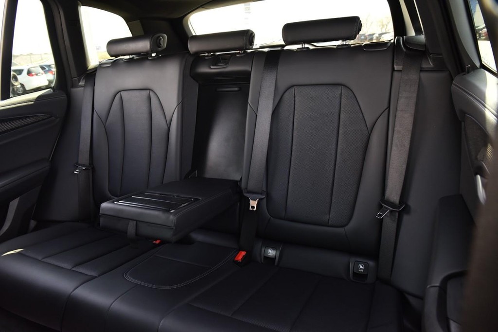 BMW X3 Vehicle Image 24