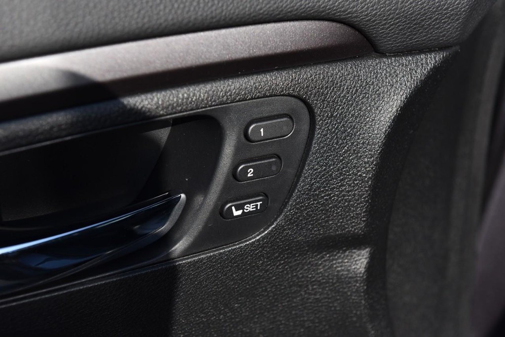 Honda Pilot Vehicle Image 10