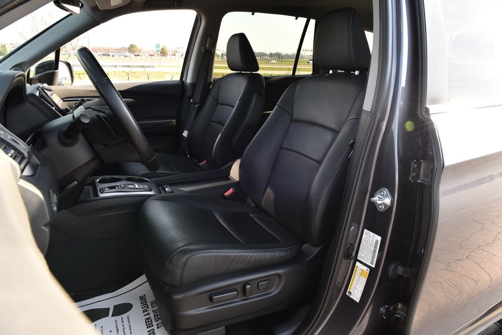 Honda Pilot Vehicle Image 24