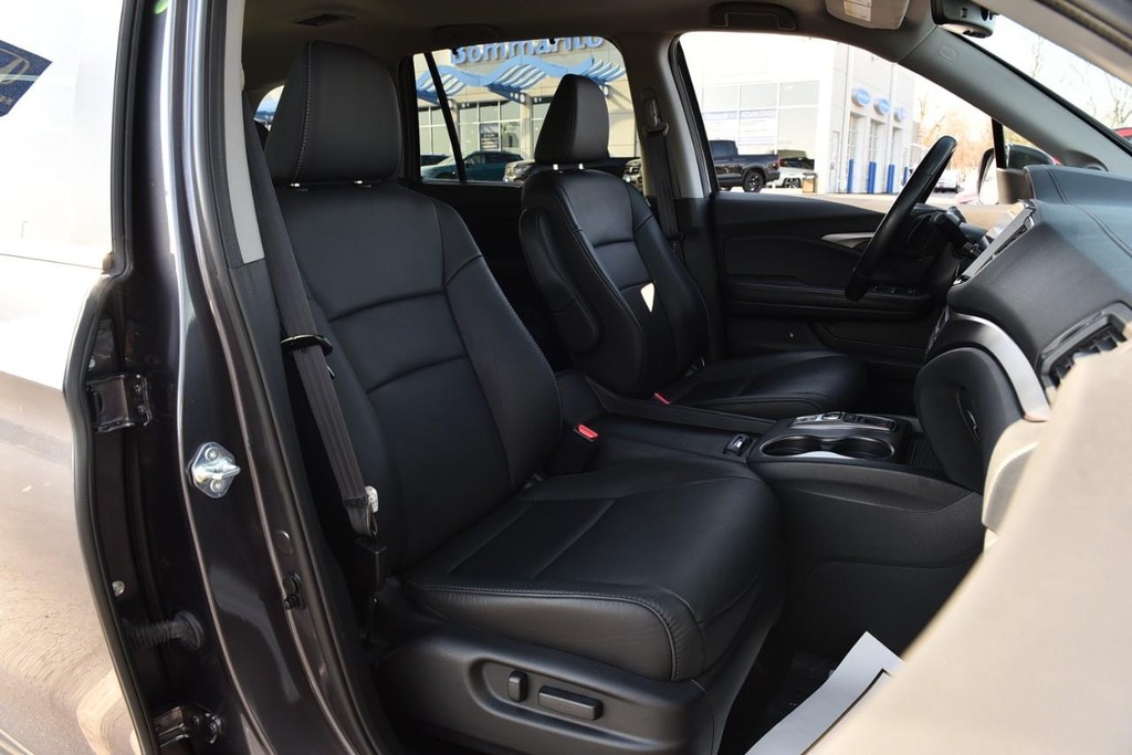 Honda Pilot Vehicle Image 25