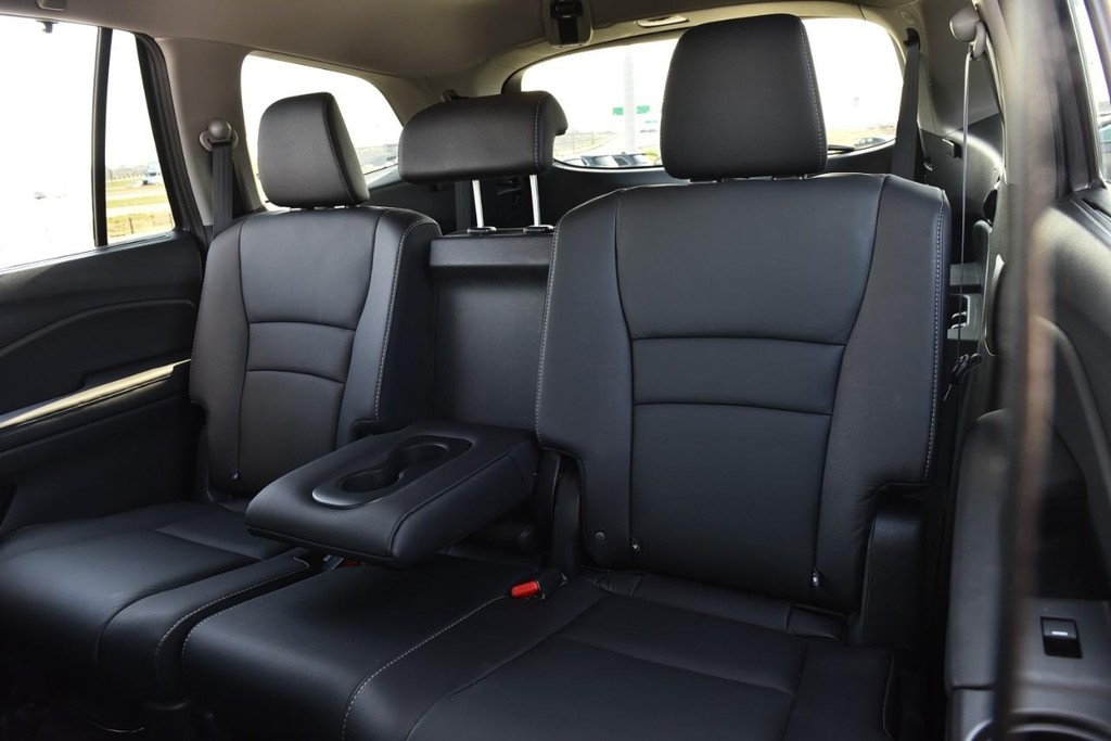 Honda Pilot Vehicle Image 27