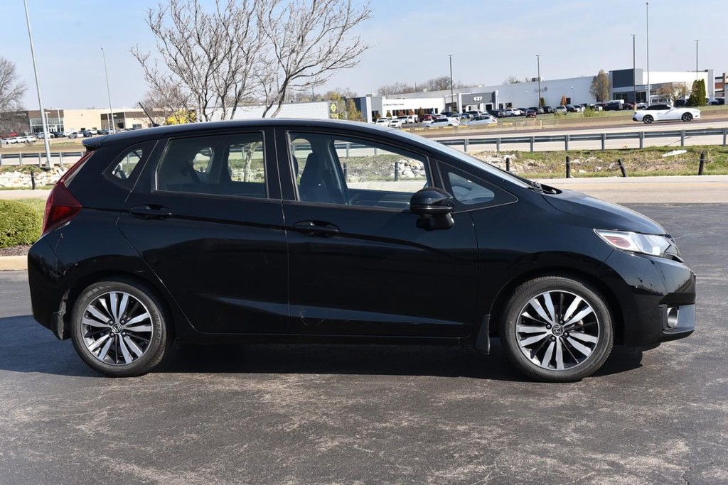 Honda Fit Vehicle Full-screen Gallery Image 5