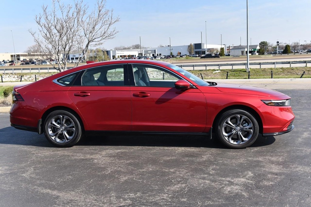 Honda Accord Hybrid Vehicle Image 05