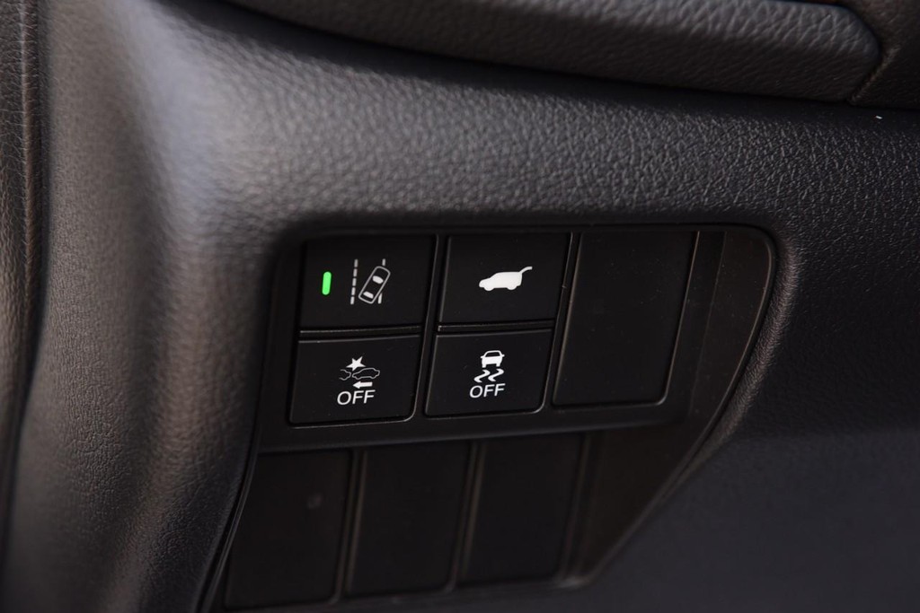 Honda CR-V Vehicle Image 11