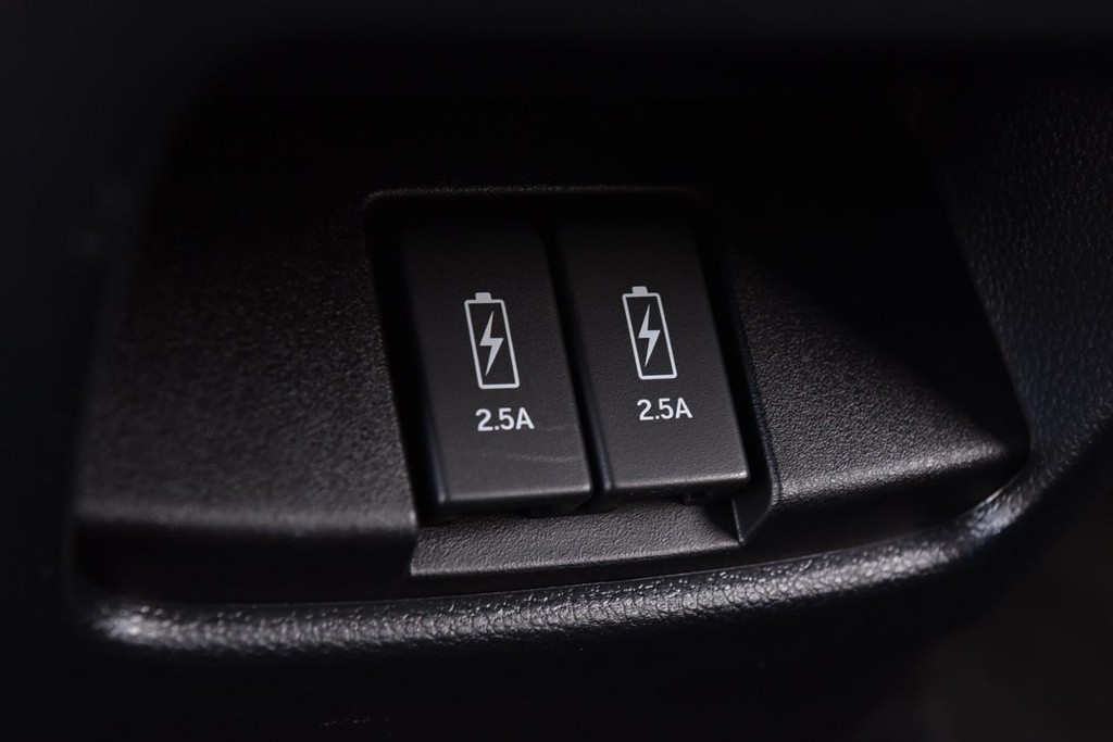 Honda CR-V Vehicle Image 24