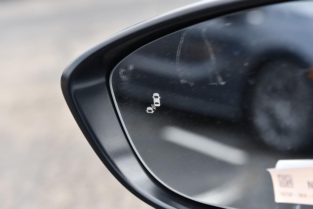 Honda Accord Sedan Vehicle Image 09