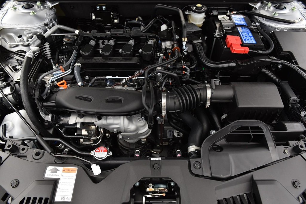 Honda Accord Sedan Vehicle Image 26