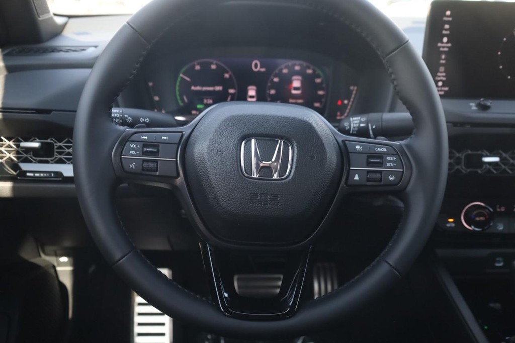 Honda Accord Hybrid Vehicle Image 07