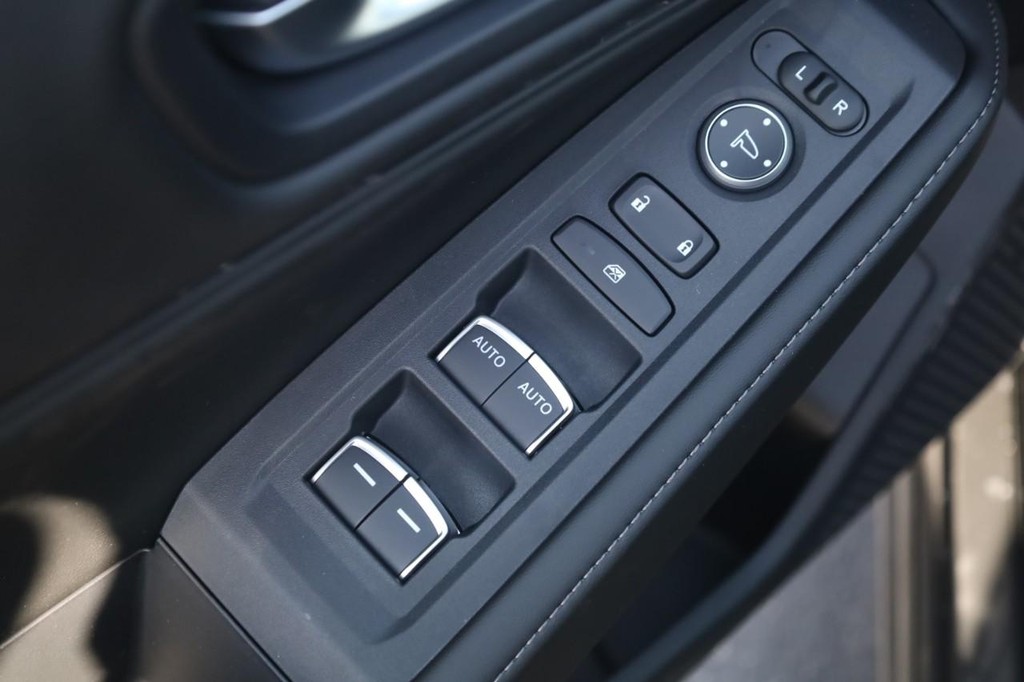 Honda Accord Hybrid Vehicle Image 10